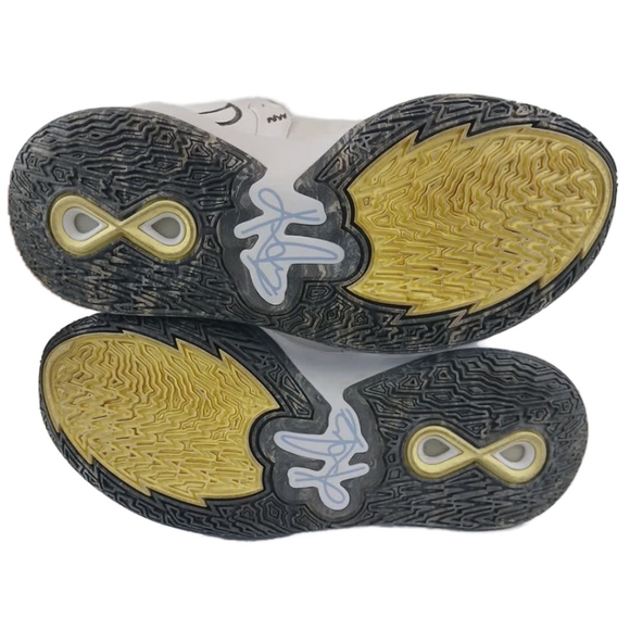 Nike Kyrie Infinity Smoke and Mirrors - Picture 14 of 15